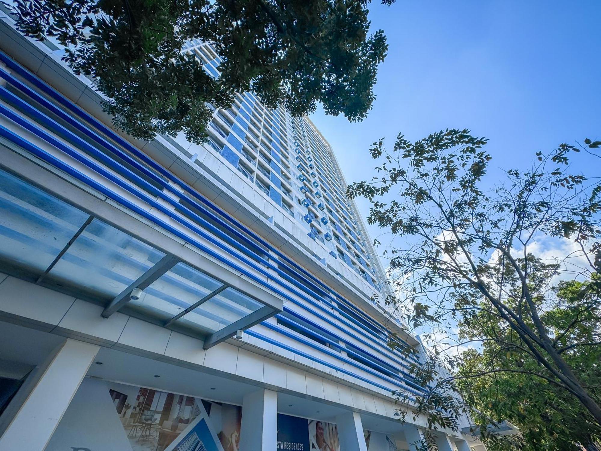 The Loop 2Br Fully Furnished Corner Unit W Balcony Cagayan de Oro Exterior foto